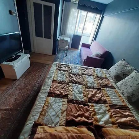 Don't Book Hotel *